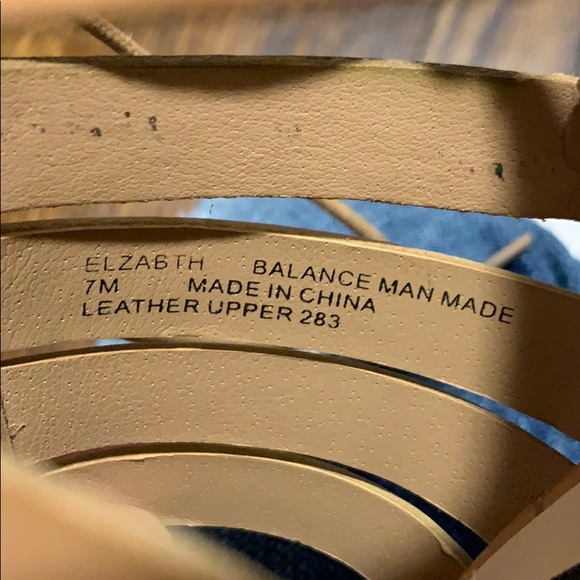 Tan laced up sandal heels - Picture 7 of 10